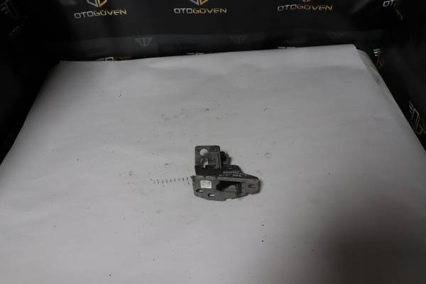 FORD CUSTOM 310 S DELUXE ÇIKMA PARÇA  SOL ARKA KAPI GERGİSİ